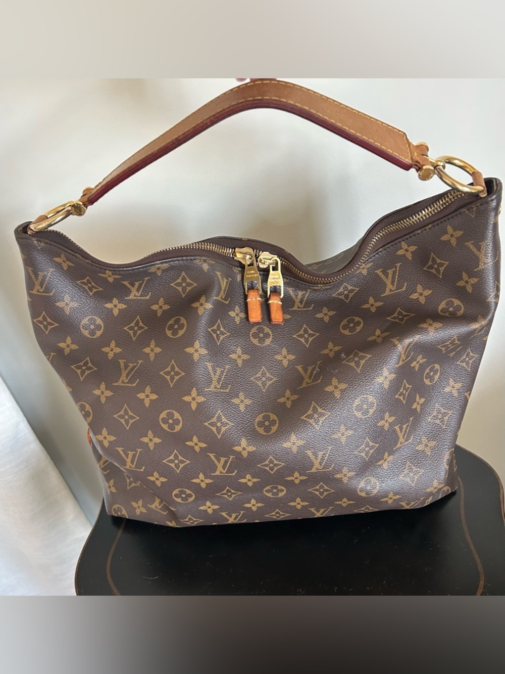 Louis Vuitton Sully MM Monogram Shoulder Bag